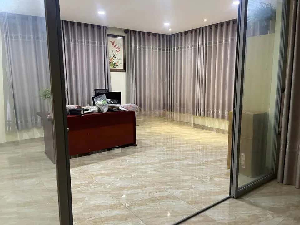Cho thuê nhà hẻm Đường Số 23 Quận Thủ Đức cũ, TP.HCM – 4 phòng ngủ, giá 28 triệu