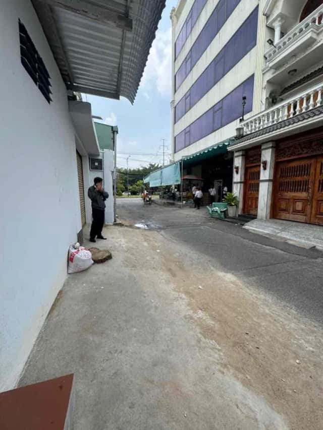 Cho thuê nhà mặt tiền Số 7 Bình Tân, Ho Chi Minh – 2 phòng ngủ, giá 34 triệu Cho thuê nhà mặt tiền Số 7 Bình Tân, Ho Chi Minh – 2 phòng ngủ, giá 34 triệu
