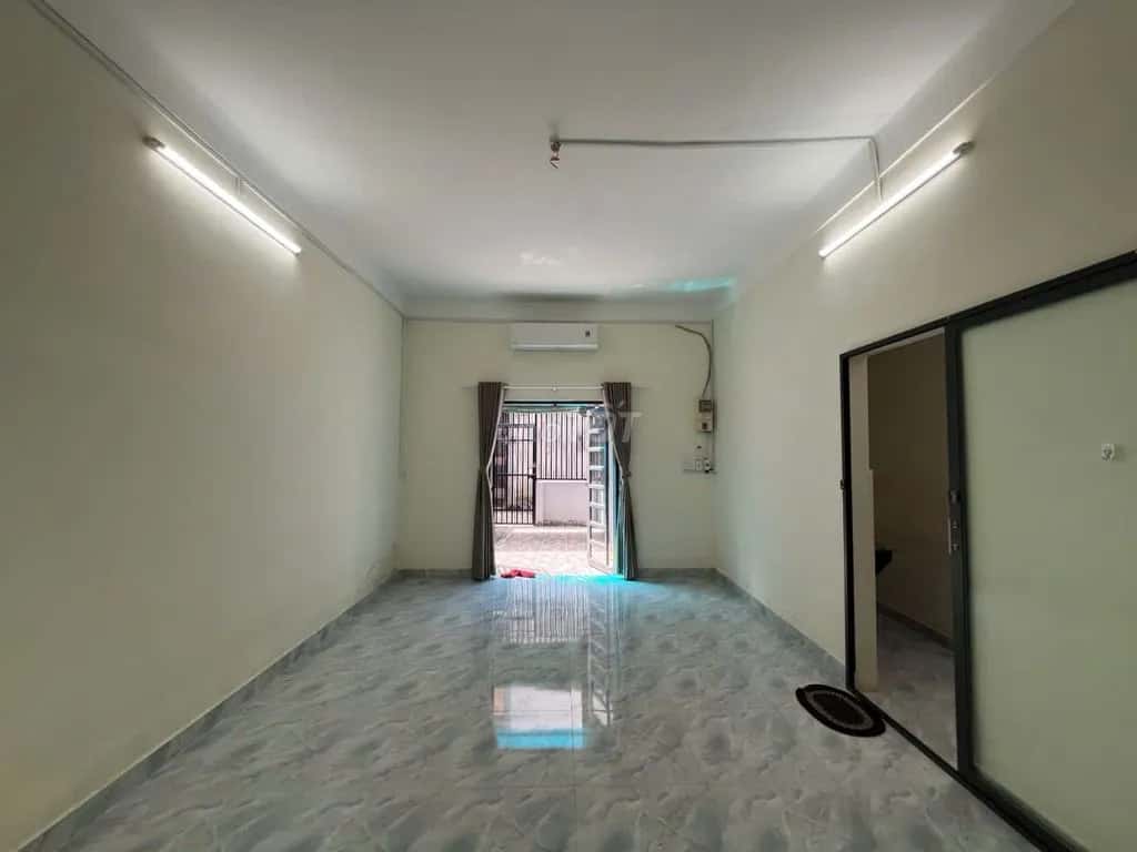Cho thuê phòng trọ Hẻm 149 Đất Thánh Quận Tân Bình, TP.HCM – giá 3.2 triệu