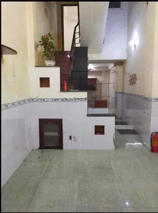 Cho thuê nhà hẻm Phạm Văn Hai Quận Tân Bình, TP.HCM – 3 phòng ngủ, giá 13 triệu