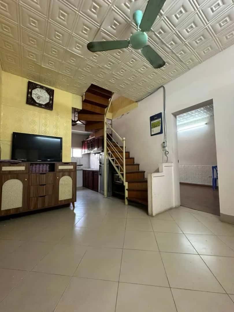 Cho thuê căn hộ chung cư Nguyên Hồng Láng, Hà Nội – 2 phòng ngủ, giá 8.5 triệu