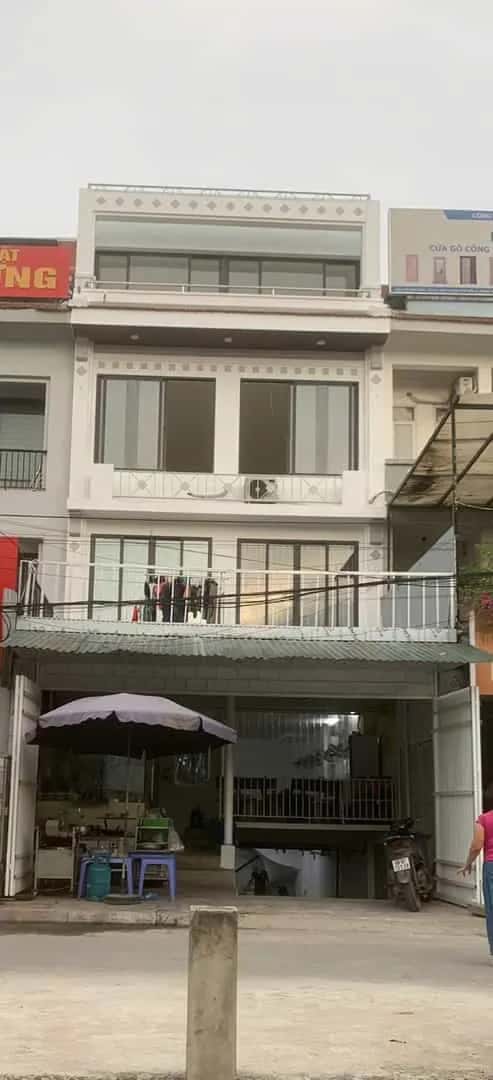 Cho thuê nhà mặt tiền Hoàng Tùng Tây Mỗ, Hà Nội – 5 phòng ngủ, giá 21 triệu Cho thuê nhà mặt tiền Hoàng Tùng Tây Mỗ, Hà Nội – 5 phòng ngủ, giá 21 triệu