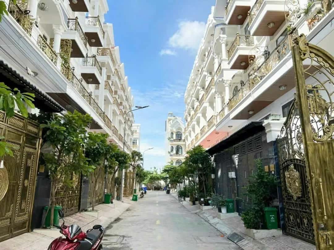 Cho thuê nhà hẻm Quốc Lộ 13 Thành phố Hồ Chí Minh, TP.HCM – 4 phòng ngủ, giá 20 triệu