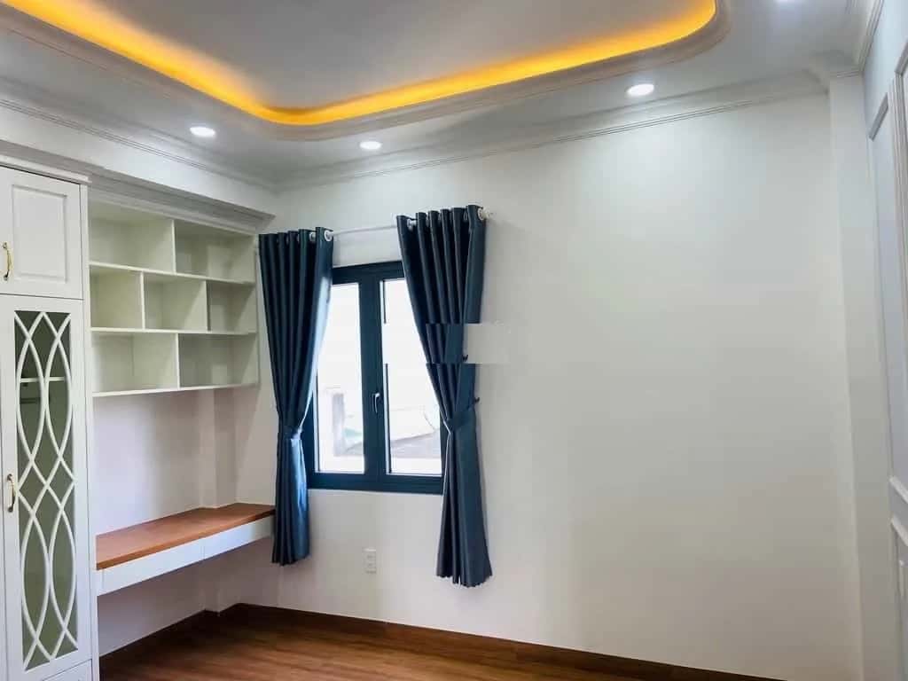 Cho thuê nhà hẻm Đinh Thị Thi Thành phố Hồ Chí Minh, TP.HCM – 4 phòng ngủ, giá 18 triệu
