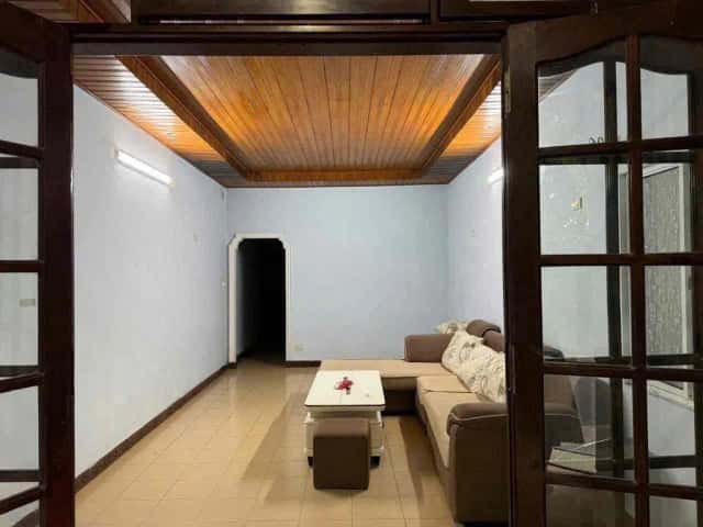 Cho thuê nhà mặt tiền Châu Thượng Văn Hòa Cường, Đà Nẵng – 2 phòng ngủ, giá 11 triệu Cho thuê nhà mặt tiền Châu Thượng Văn Hòa Cường, Đà Nẵng – 2 phòng ngủ, giá 11 triệu