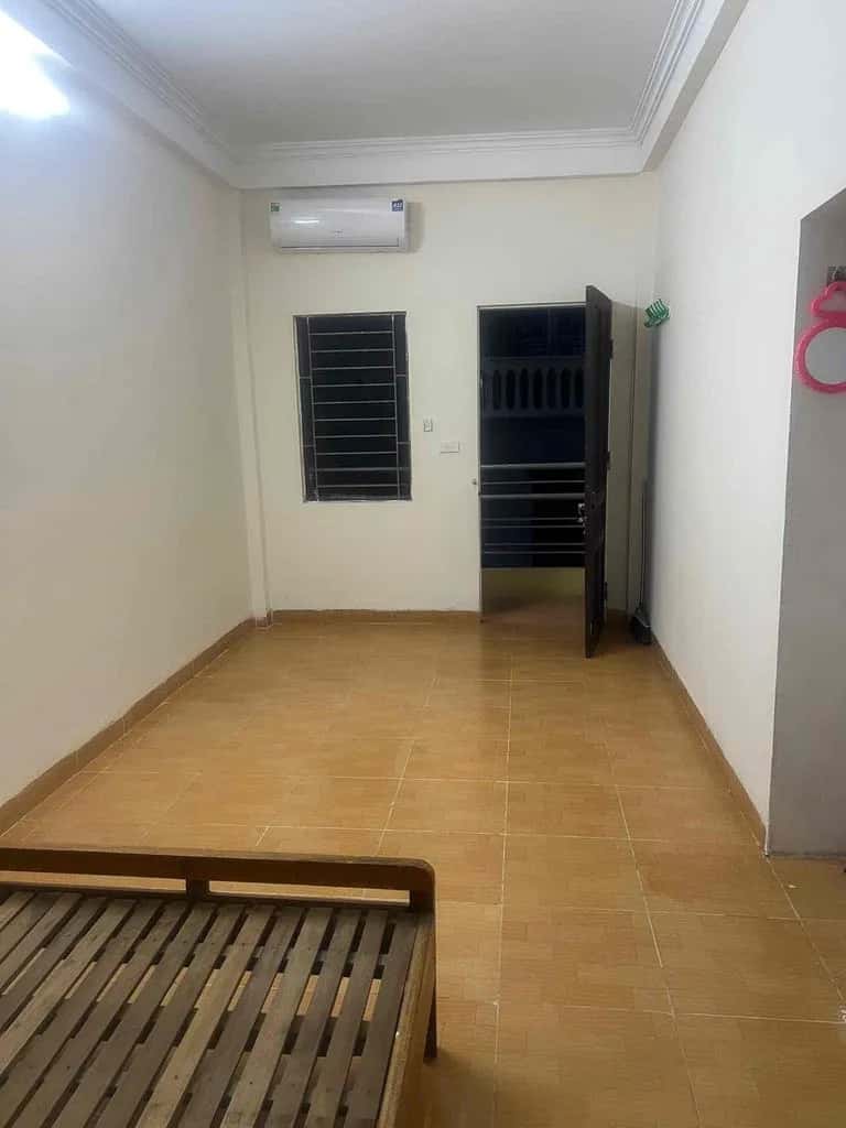 Cho thuê phòng trọ Phố Định Công Phương Liệt, Hà Nội – 1 phòng ngủ, giá 2.5 triệu