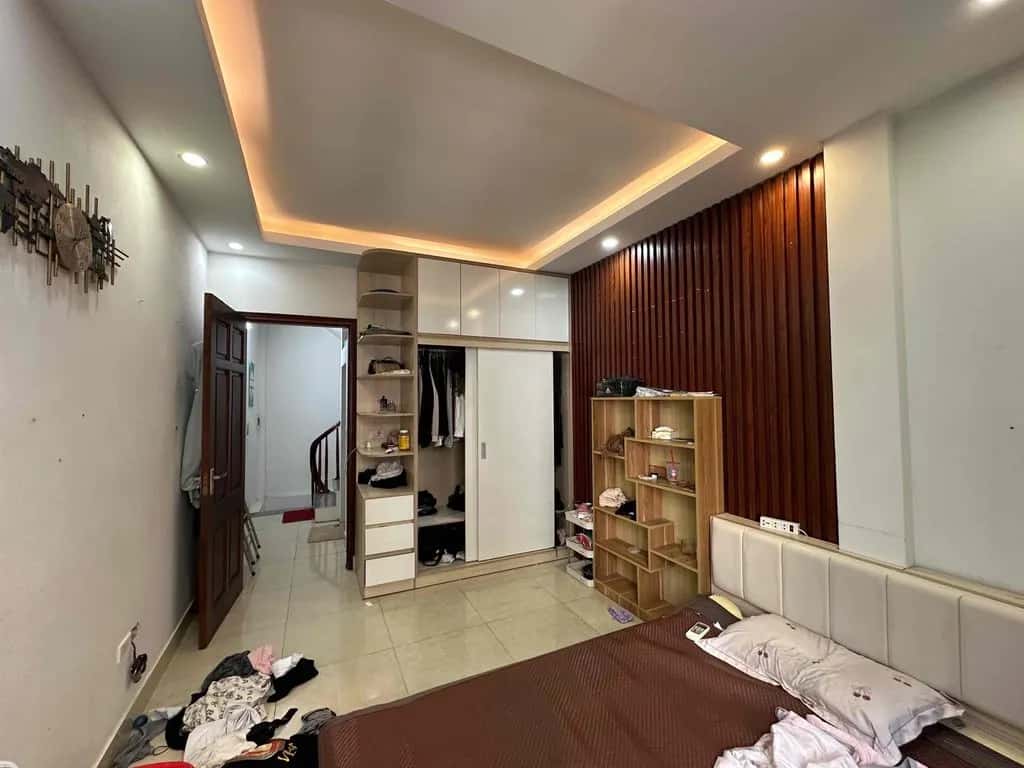 Cho thuê nhà mặt tiền Trần Phú Ha Dong, Ha Noi – 4 phòng ngủ, giá 13.5 triệu
