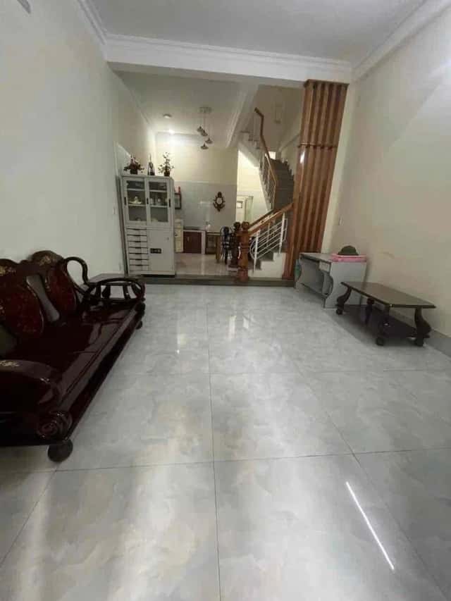 Cho thuê nhà mặt tiền Nguyễn Thị Hồng Sơn Trà, Đà Nẵng – 3 phòng ngủ, giá 12 triệu Cho thuê nhà mặt tiền Nguyễn Thị Hồng Sơn Trà, Đà Nẵng – 3 phòng ngủ, giá 12 triệu