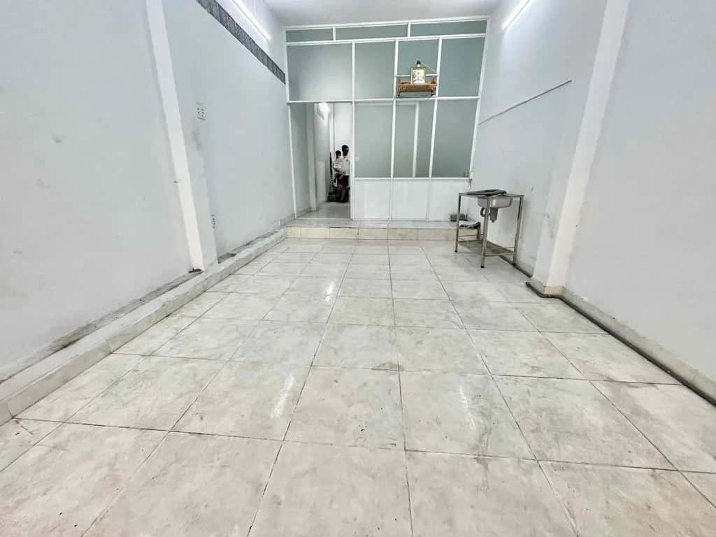 Cho thuê nhà mặt tiền Đường Võ Liêm Sơn Quận 8, TP.HCM – 2 phòng ngủ, giá 18 triệu