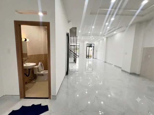 Cho thuê nhà hẻm Song Hành Quận 2 cũ, TP.HCM – 4 phòng ngủ, giá 35 triệu Cho thuê nhà hẻm Song Hành Quận 2 cũ, TP.HCM – 4 phòng ngủ, giá 35 triệu