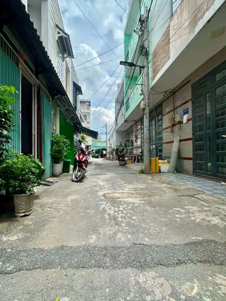 Cho thuê nhà hẻm đường cây keo Thủ Đức, TP.HCM – 2 phòng ngủ, giá 10 triệu