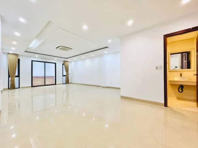 Cho thuê văn phòng Phố Nguyên Hồng Láng, Hà Nội – giá 13.5 triệu Cho thuê văn phòng Phố Nguyên Hồng Láng, Hà Nội – giá 13.5 triệu