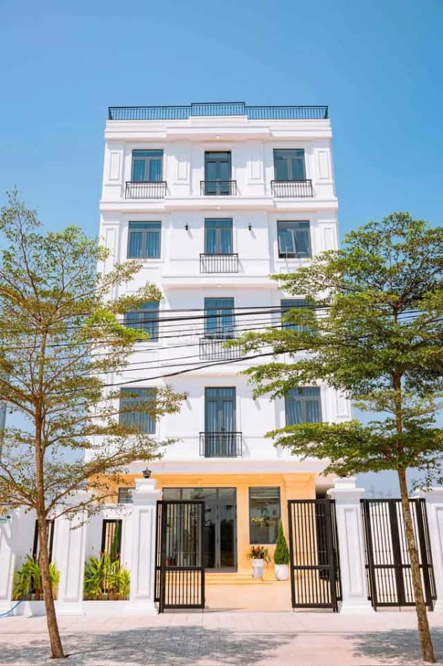 Cho thuê nhà mặt tiền Đập An Trạch Hòa Tiến, Đà Nẵng – 10 phòng ngủ, giá 25 triệu Cho thuê nhà mặt tiền Đập An Trạch Hòa Tiến, Đà Nẵng – 10 phòng ngủ, giá 25 triệu