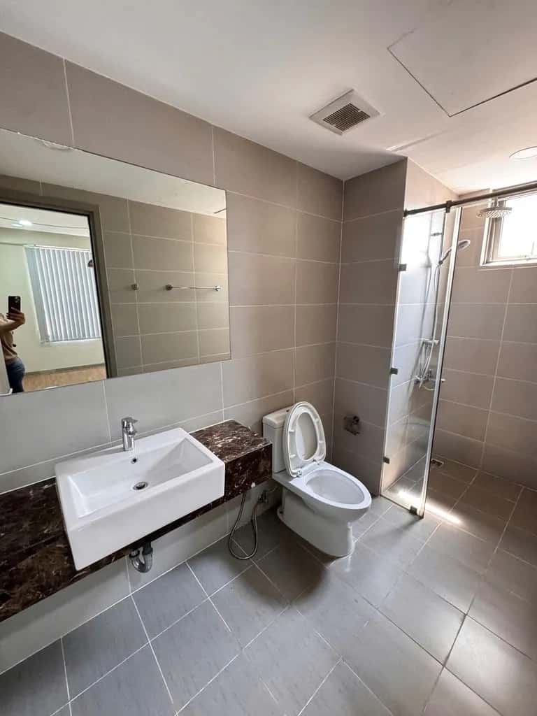 Cho thuê căn hộ chung cư Bến Vân Đồn Quận 4, TP.HCM – 2 phòng ngủ, giá 22 triệu