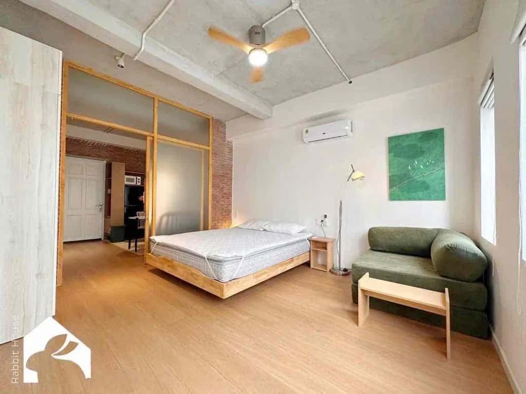 Cho thuê căn hộ dịch vụ Đường Trần Hưng Đạo Quận 1, TP.HCM – 1 phòng ngủ, giá 9.7 triệu