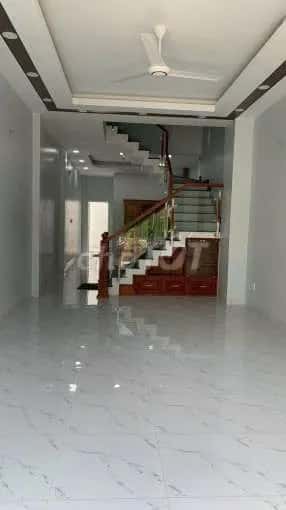 Cho thuê nhà hẻm Trần Thị Ngôi Quận 8, TP.HCM – 4 phòng ngủ, giá 26 triệu
