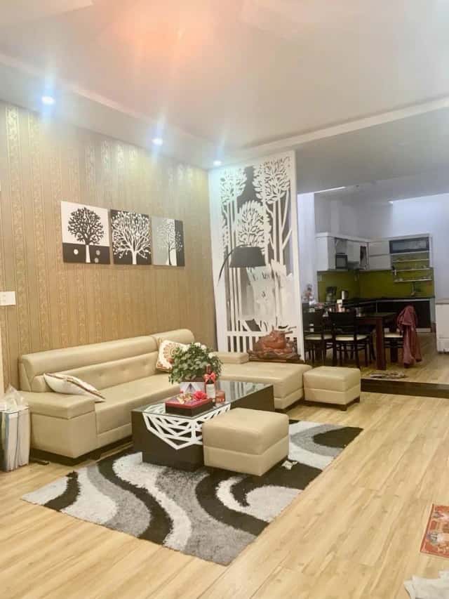 Cho thuê nhà mặt tiền Đường Hoàng Văn Thụ Nha Trang, Khánh Hòa – 3 phòng ngủ, giá 22 triệu