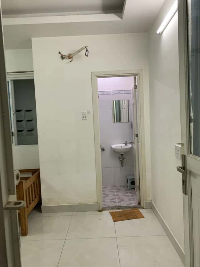 Cho thuê BĐS khác Phố Lý Thường Kiệt Quận 10, TP.HCM – 1 phòng ngủ, giá 3.3 triệu Cho thuê BĐS khác Phố Lý Thường Kiệt Quận 10, TP.HCM – 1 phòng ngủ, giá 3.3 triệu