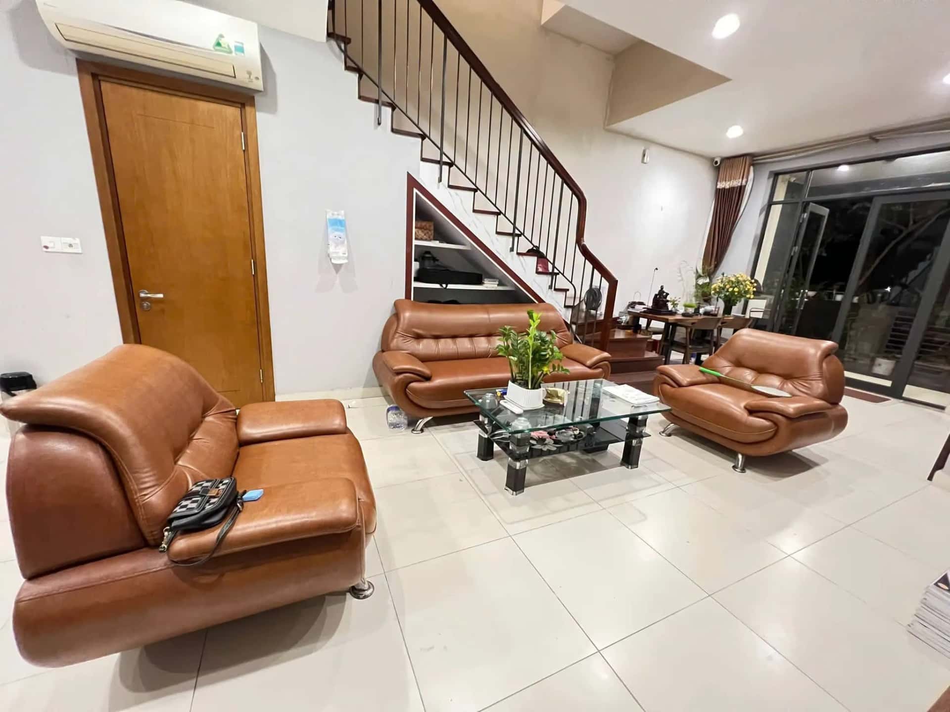 Cho thuê nhà hẻm An Khánh, Hà Nội – 4 phòng ngủ, giá 17 triệu