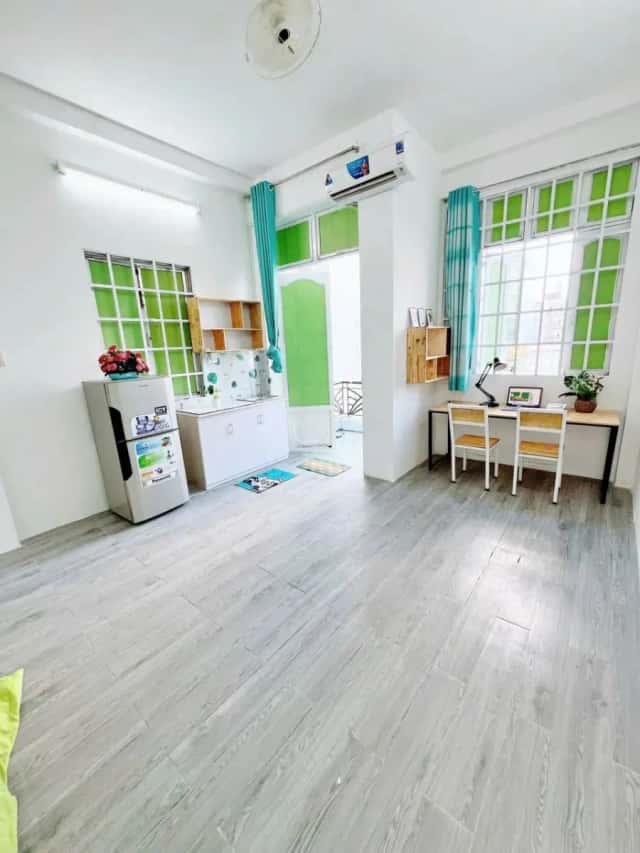 Cho thuê căn hộ dịch vụ Đường Nguyễn Thị Thập Quận 7, TP.HCM – 1 phòng ngủ, giá 5 triệu