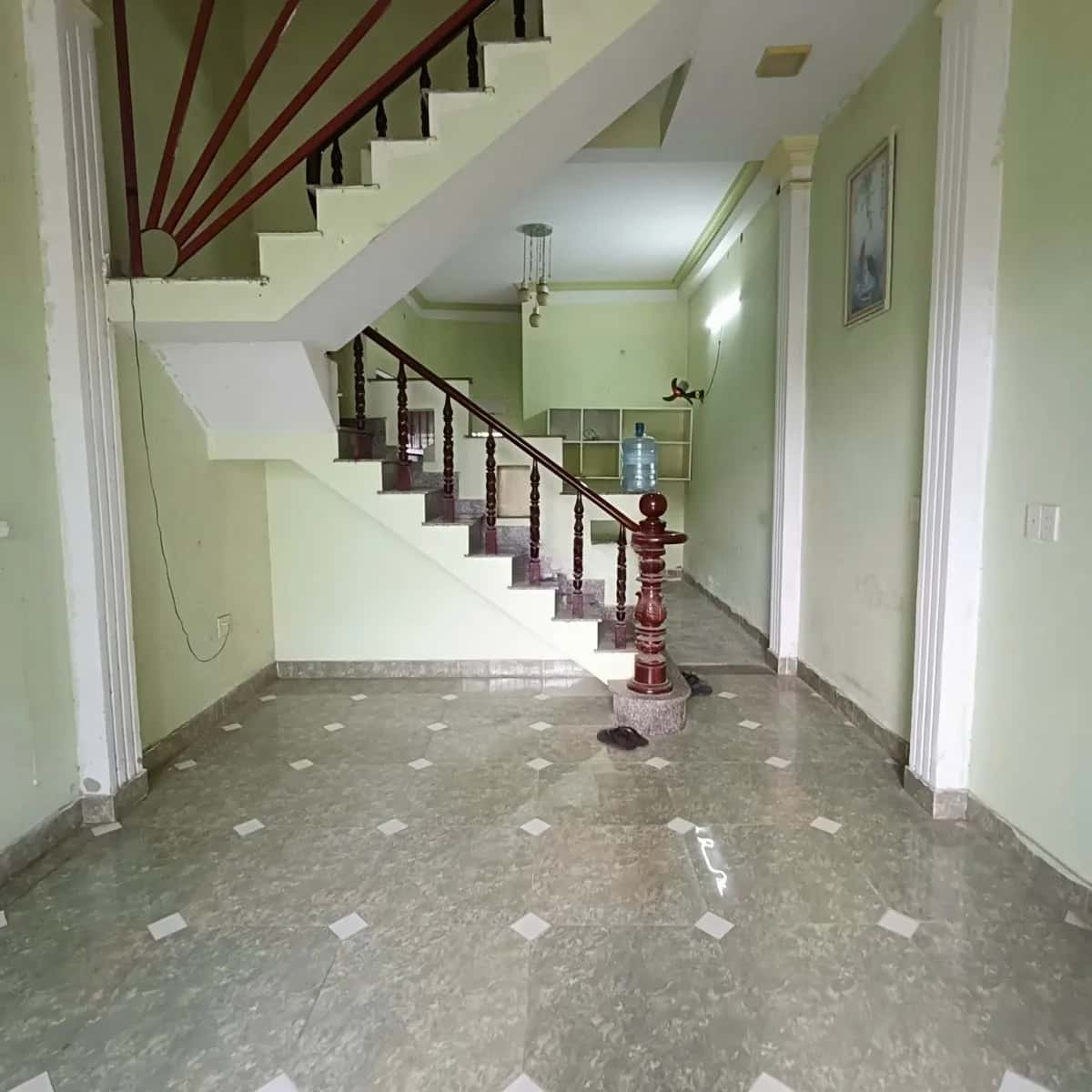 Cho thuê nhà hẻm Đường Thạnh Xuân 40 Thới An, TP.HCM – 2 phòng ngủ, giá 2.8 triệu