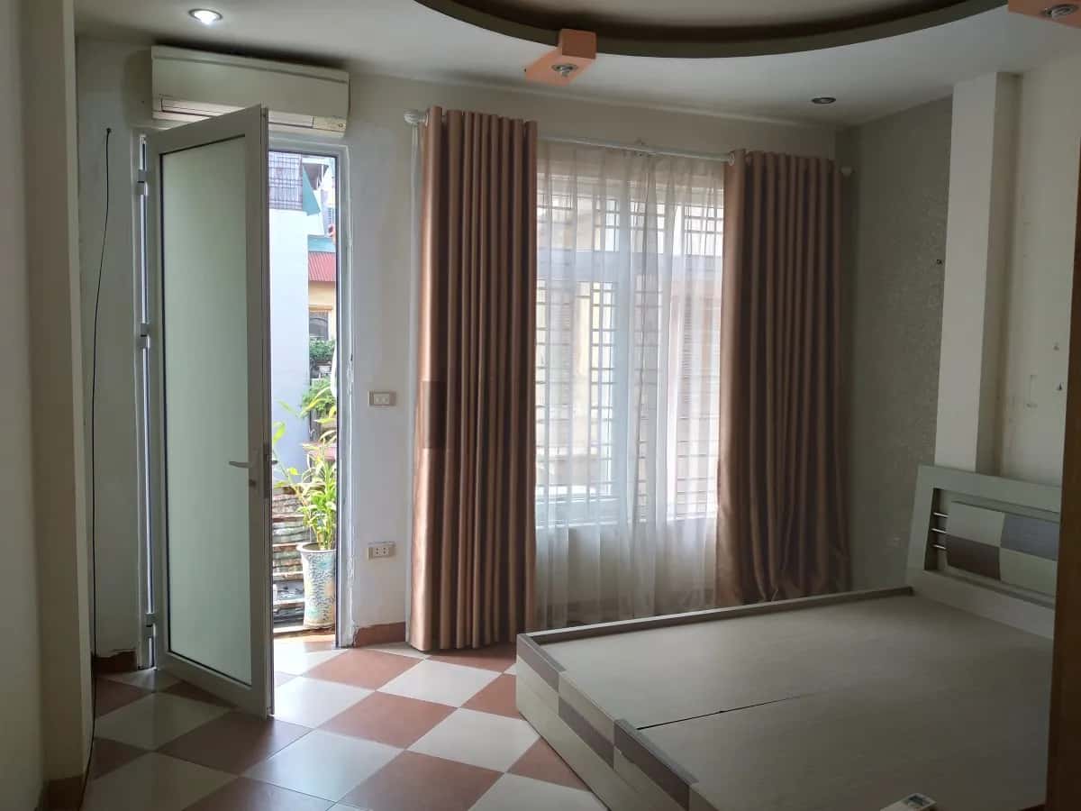 Cho thuê phòng trọ Láng Hạ Đống Đa, Hà Nội – 1 phòng ngủ, giá 2.2 triệu