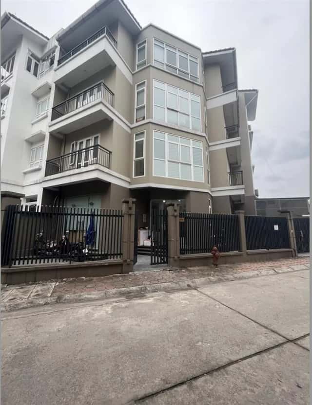 Cho thuê nhà hẻm Đường Lĩnh Nam Quận Hoàng Mai, Hà Nội – giá 10 triệu Cho thuê nhà hẻm Đường Lĩnh Nam Quận Hoàng Mai, Hà Nội – giá 10 triệu