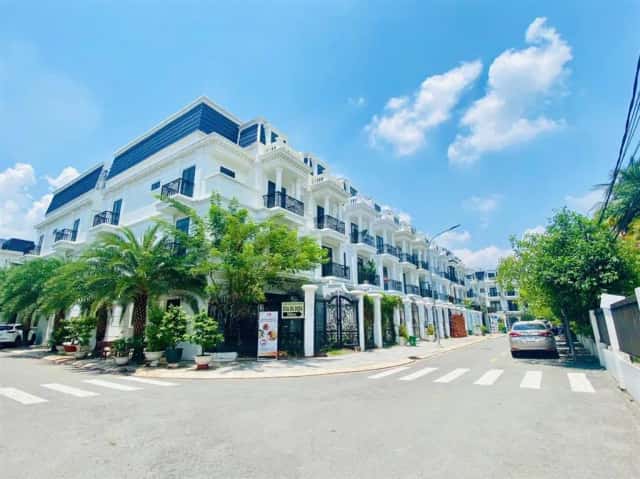 Cho thuê BĐS khác Cách Mạng Tháng Tám Biên Hòa, Dong Nai City – 5 phòng ngủ, giá 15 triệu