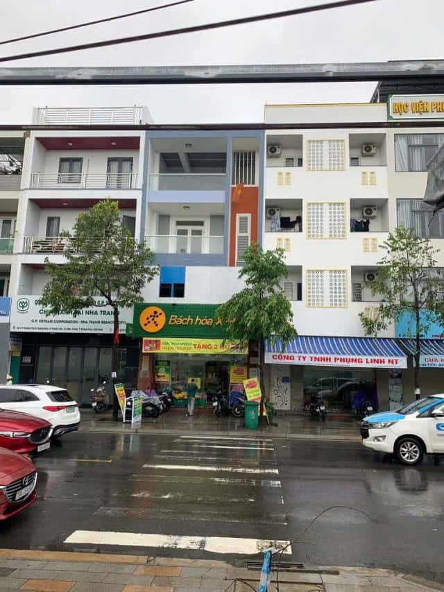 Bán nhà mặt tiền Thích Quảng Đức  Thành phố Nha Trang, Khánh Hòa – 4 phòng ngủ, giá 30 tỷ