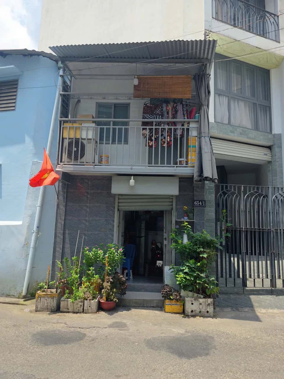 Bán nhà hẻm Lạc Long Quân Quận Tân Bình, TP.HCM – 1 phòng ngủ, giá 1.6 tỷ