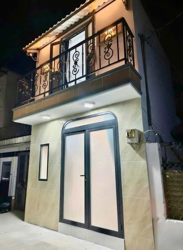 Bán nhà hẻm Hoài Thanh Quận 8, TP.HCM – 1 phòng ngủ, giá 2 tỷ Bán nhà hẻm Hoài Thanh Quận 8, TP.HCM – 1 phòng ngủ, giá 2 tỷ