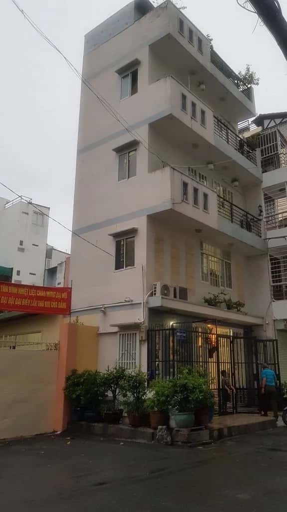 Bán nhà hẻm Cách Mạng Tháng 8 Quận Tân Bình, TP.HCM – 2 phòng ngủ, giá 7.3 tỷ
