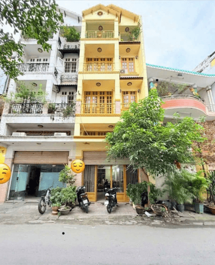 Bán nhà mặt tiền Hoa Sữa Quận Phú Nhuận, TP.HCM – 5 phòng ngủ, giá 21 tỷ