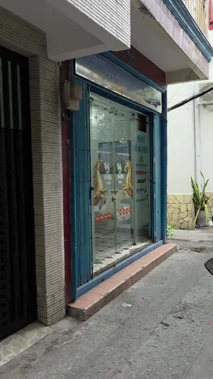 115/38 Trần Đình Xu, P.Nguyễn Cư Trinh, Q.1, TP.HCM