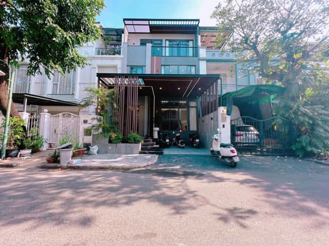Bán nhà mặt tiền Đường Nội khu dân cư hưng thái 2 Quận 7, Hồ Chí Minh – 4 phòng ngủ, giá 39.5 tỷ