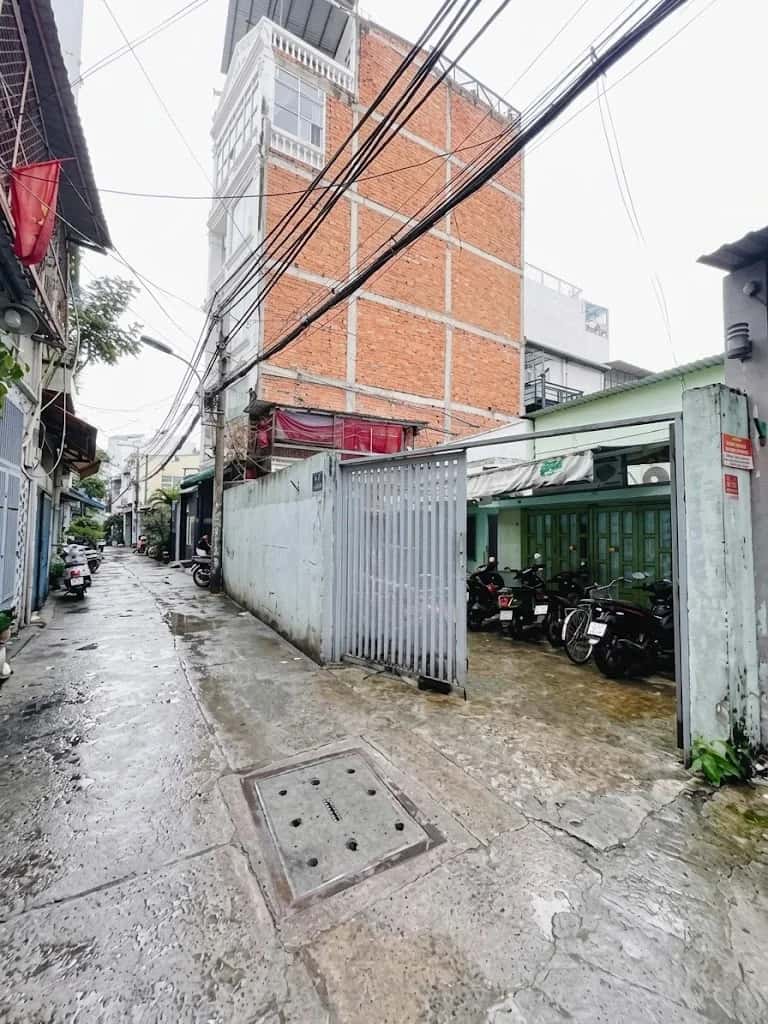 Bán nhà hẻm Tôn Thất Thuyết Quận 4, TP.HCM – 6 phòng ngủ, giá 21 tỷ