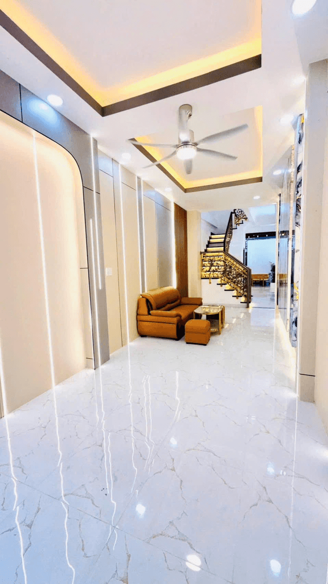 Bán nhà mặt tiền Hưng phú Quận 8, TP.HCM – 4 phòng ngủ, giá 8.4 tỷ