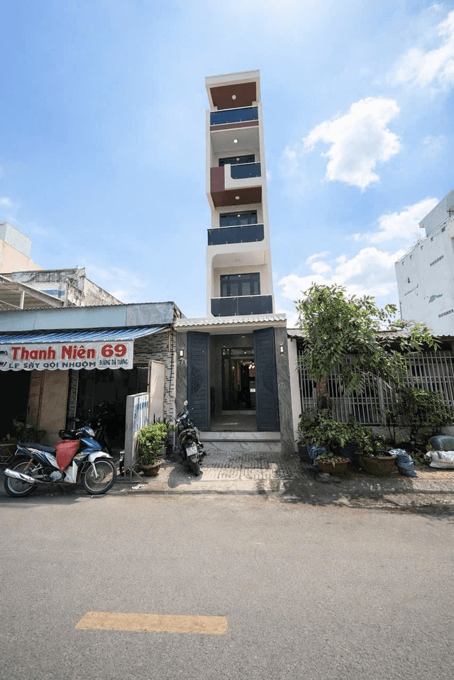 Bán nhà mặt tiền Dã Tượng Quận 8, TP.HCM – 6 phòng ngủ, giá 10.5 tỷ Bán nhà mặt tiền Dã Tượng Quận 8, TP.HCM – 6 phòng ngủ, giá 10.5 tỷ