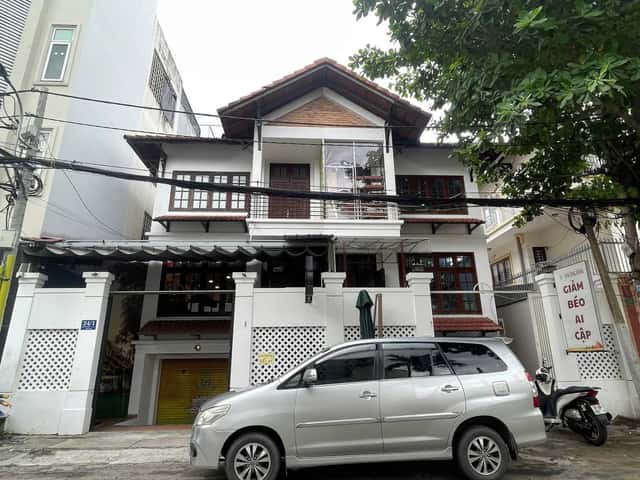 Bán nhà hẻm Hoàng Dư Khương Quận 10, TP.HCM – 4 phòng ngủ, giá 64 tỷ
