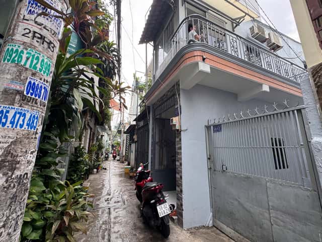 Bán nhà hẻm đường 26 tháng 3 Quận Bình Tân, TP.HCM – 3 phòng ngủ, giá 2.4 tỷ