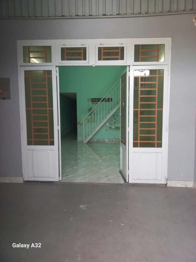 Cho thuê nhà hẻm 40 Thành phố Thủ Đức, TP.HCM – 2 phòng ngủ, giá 7.5 triệu Cho thuê nhà hẻm 40 Thành phố Thủ Đức, TP.HCM – 2 phòng ngủ, giá 7.5 triệu