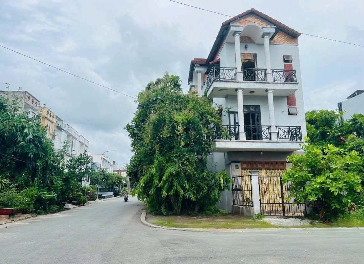 Bán nhà mặt tiền đường số 5 Quận Cái Răng, TP. Cần Thơ – 5 phòng ngủ, giá 4.6 tỷ