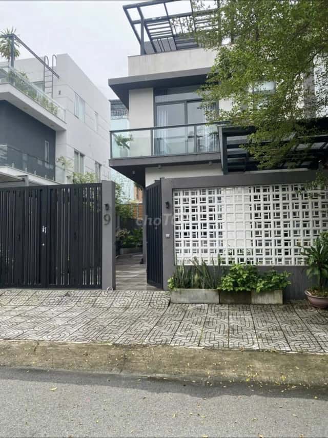 Bán nhà hẻm Đường Số 3 Quận 7, TP.HCM – giá 24.5 tỷ Bán nhà hẻm Đường Số 3 Quận 7, TP.HCM – giá 24.5 tỷ