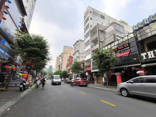 Bán nhà mặt tiền Đề Thám Quận 1, TP.HCM – giá 139 tỷ Bán nhà mặt tiền Đề Thám Quận 1, TP.HCM – giá 139 tỷ