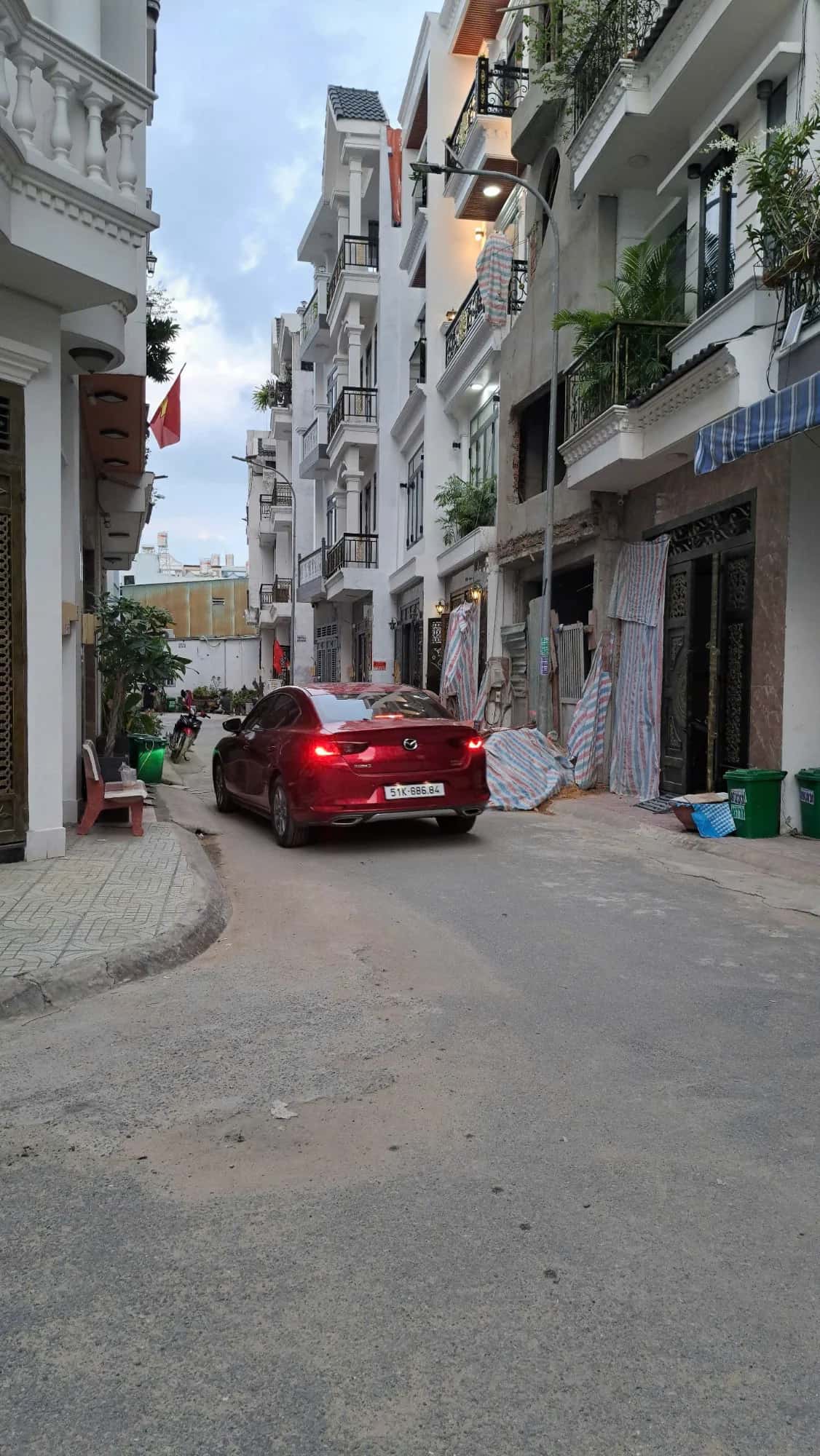 Bán nhà hẻm 256/70 Liên Khu 4-5 Quận Bình Tân, TP.HCM – 4 phòng ngủ, giá 5.5 tỷ — Hình 2 Bán nhà hẻm 256/70 Liên Khu 4-5 Quận Bình Tân, TP.HCM – 4 phòng ngủ, giá 5.5 tỷ — Hình 2