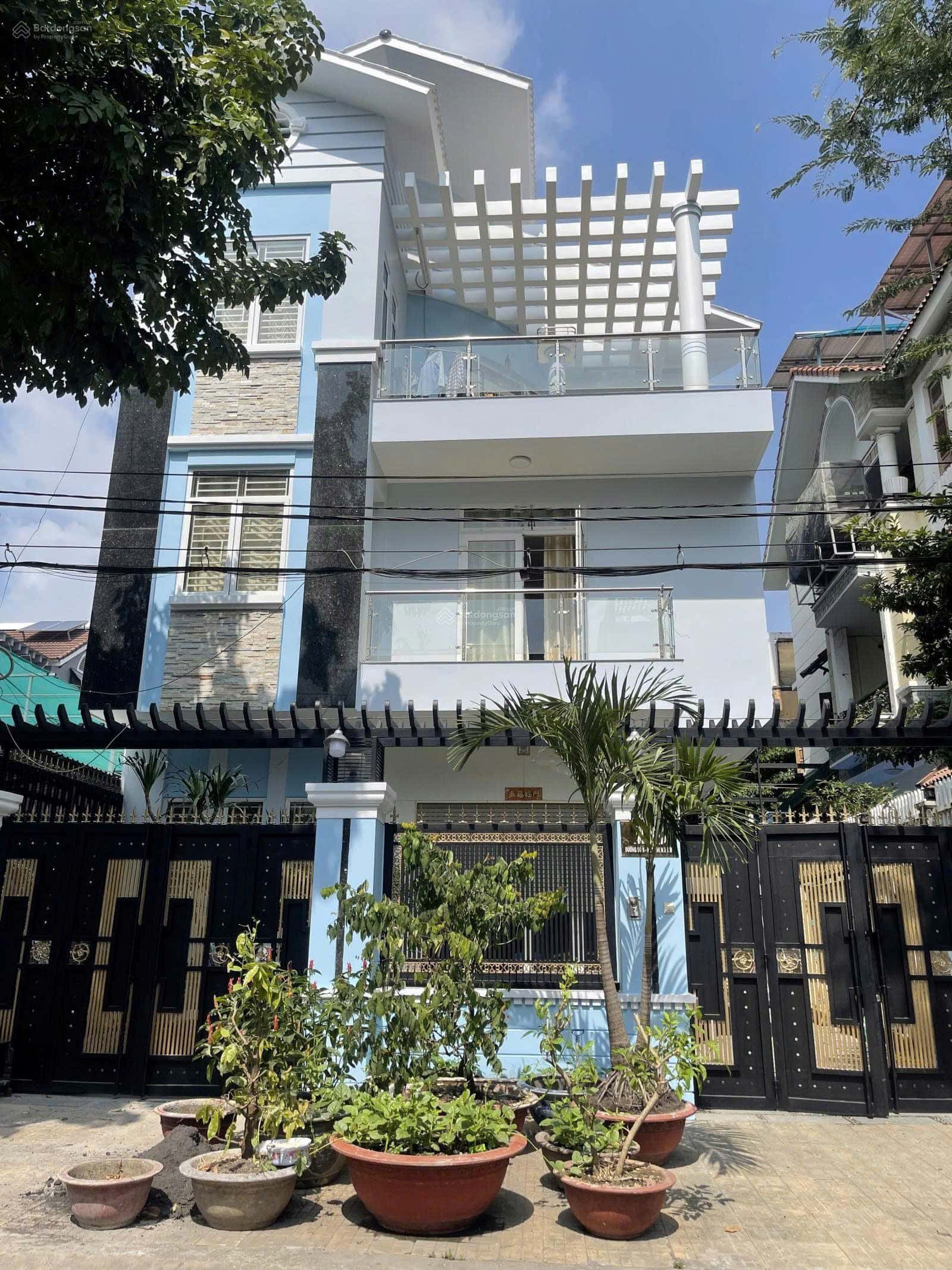 Bán nhà mặt tiền Đường Số 6 Huyện Bình Chánh, Hồ Chí Minh – 3 phòng ngủ, giá 30 tỷ