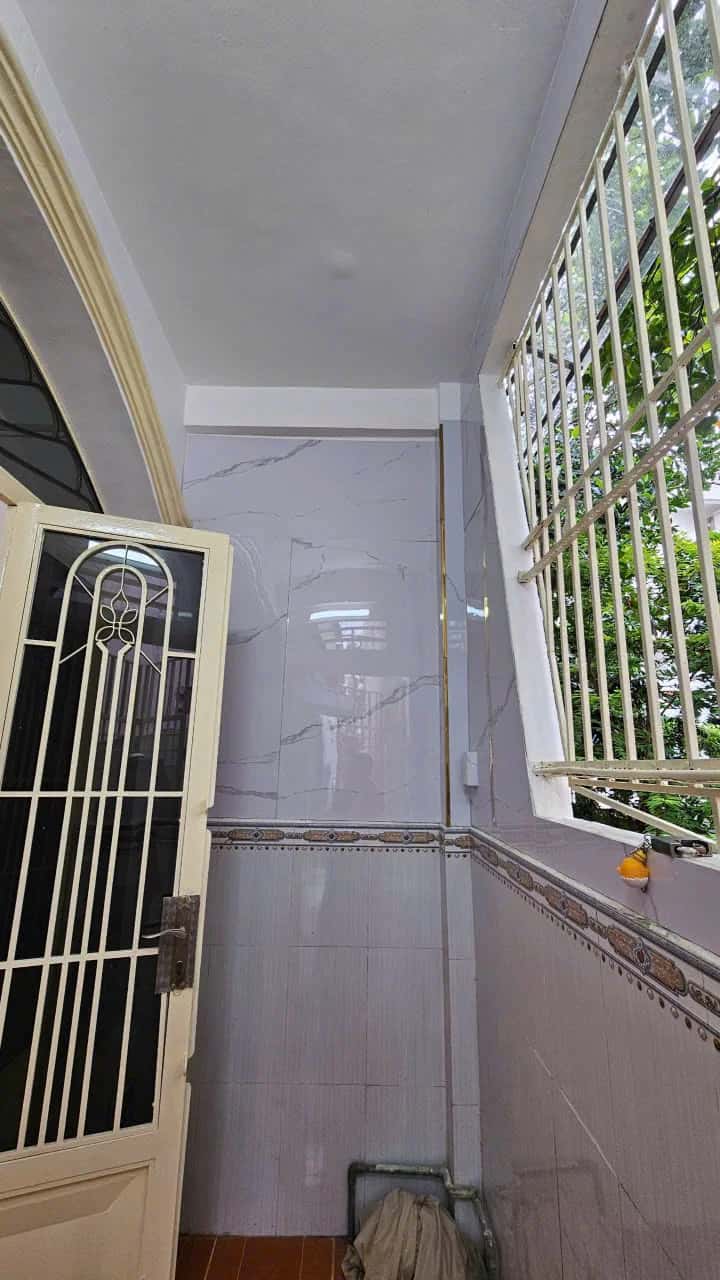 Bán nhà hẻm 95/19C Lê Văn Lương Quận 7, TP.HCM – 2 phòng ngủ, giá 3.9 tỷ — Hình 3