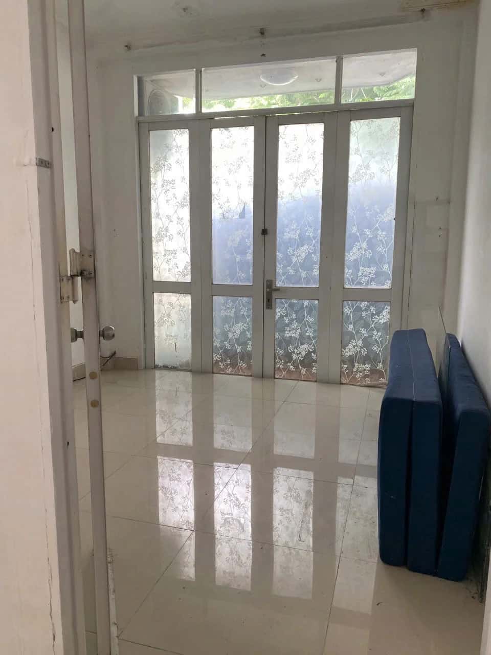 Bán nhà mặt tiền 153B Hoàng Sa Quận 1, TP.HCM – 2 phòng ngủ, giá 10.6 tỷ — Hình 2