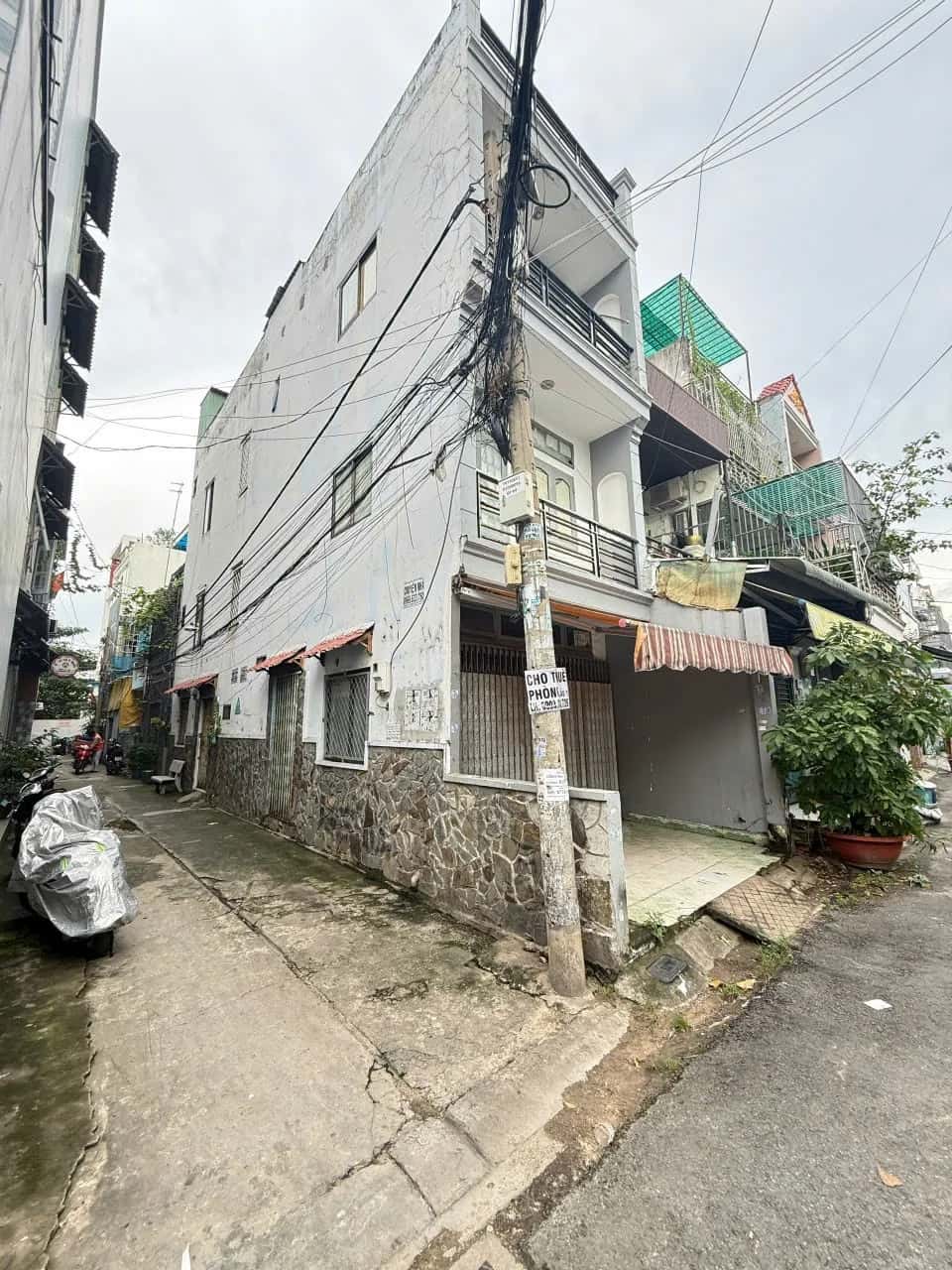 Bán nhà hẻm Đoàn Giỏi Quận Tân Phú, TP.HCM – 4 phòng ngủ, giá 7.9 tỷ — Hình 2