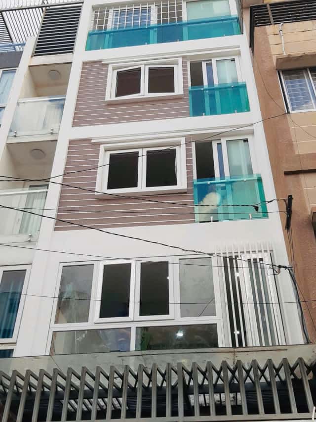 Bán nhà mặt tiền Nguyễn Văn Thương Quận Bình Thạnh, TP.HCM – 7 phòng ngủ, giá 14.5 tỷ Bán nhà mặt tiền Nguyễn Văn Thương Quận Bình Thạnh, TP.HCM – 7 phòng ngủ, giá 14.5 tỷ